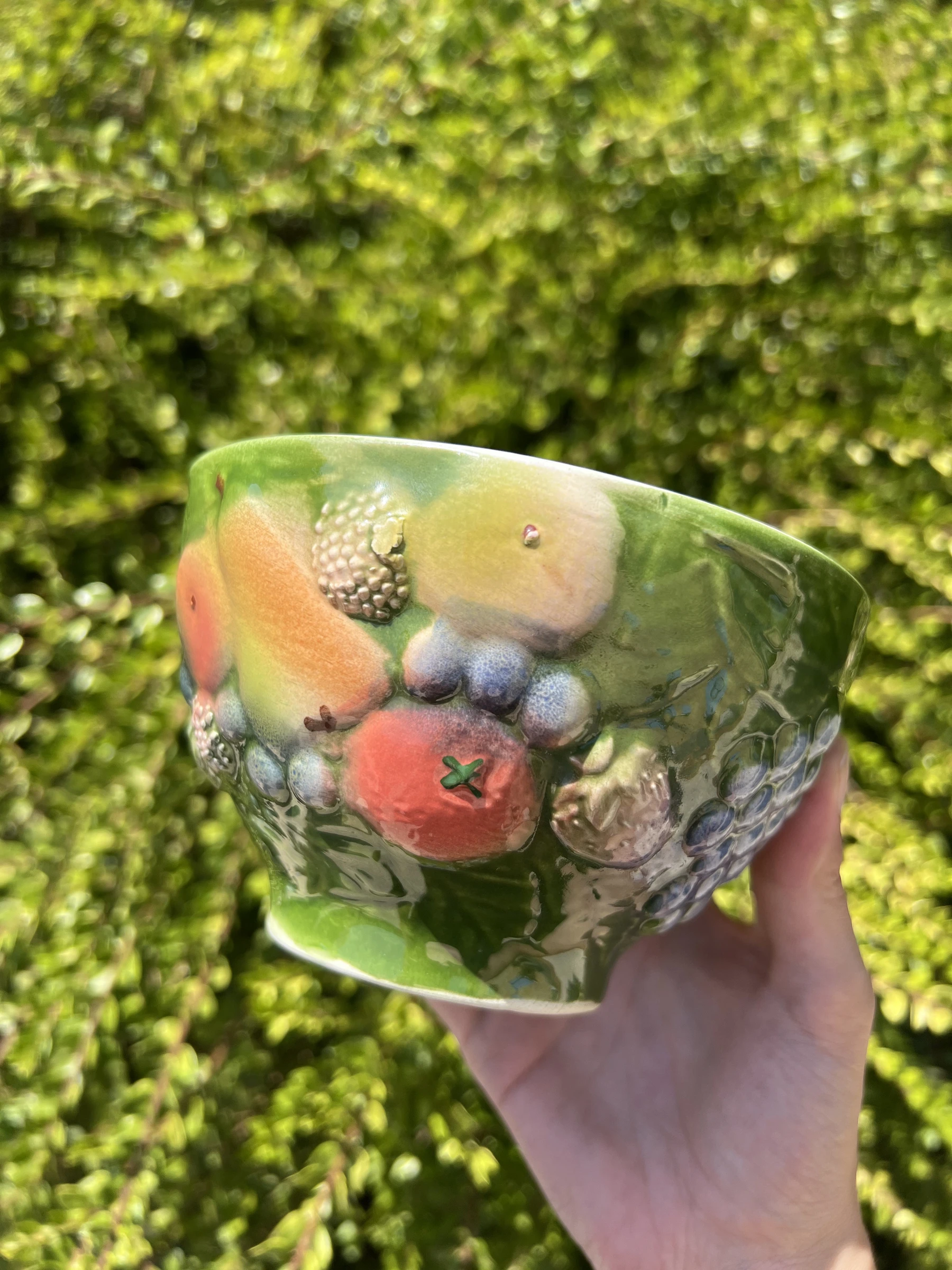 🍇 2 vintage fruit relief slipware ceramic bowls 14 cm very good condition – photo 7